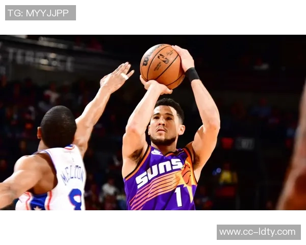 布克对阵马克西的交锋历史揭示单方面压制的9胜1负战绩